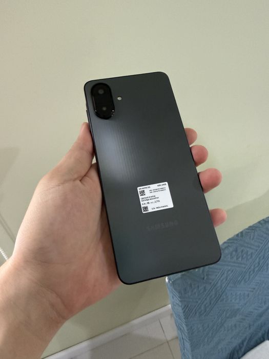 Продам смартфон новый