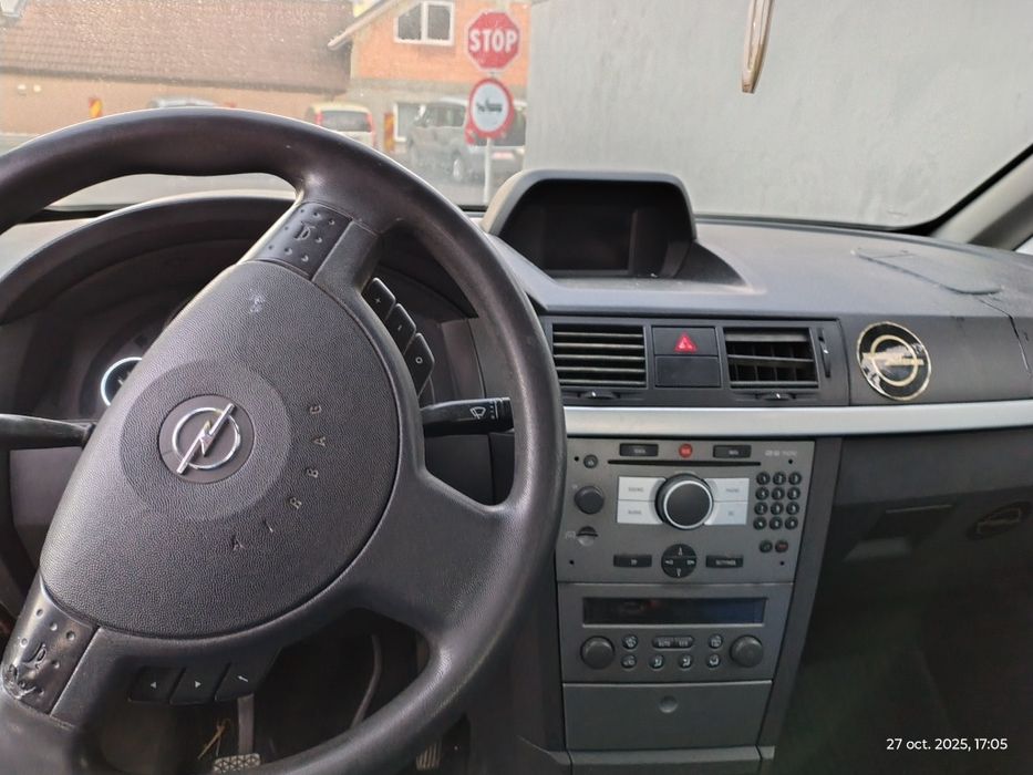 Vând Opel Meriva,acte la zi