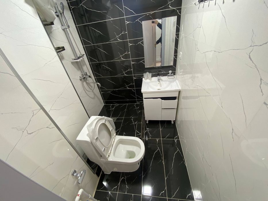 2 xonalik vokzal qizil domda