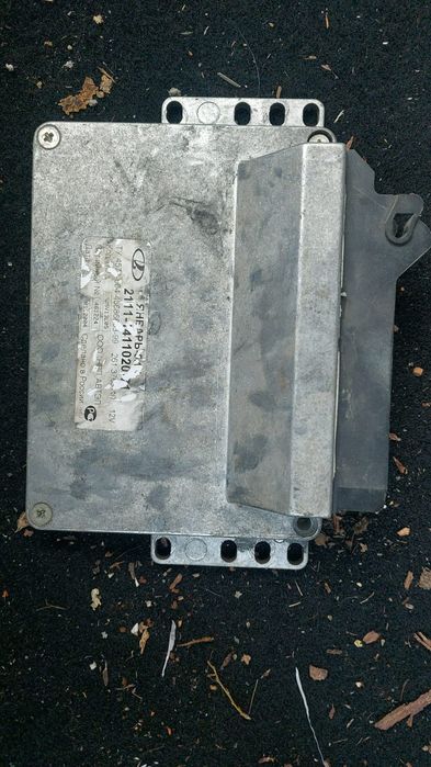 Продам запчасть на ваз 2114