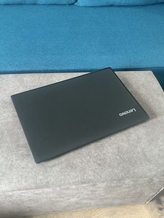 Lenovo cu procesor i7-7500u• 12gb ram DDR4• SSD + HDD