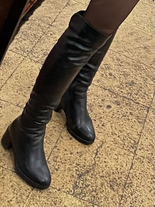 Ботфорты 15 000тг