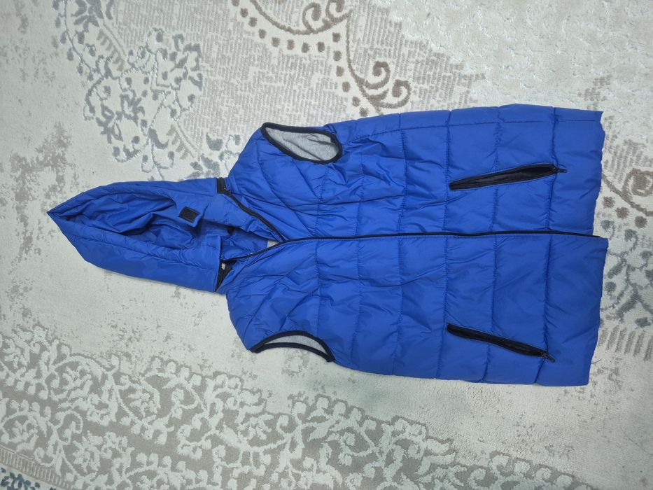 Продам безрукавку