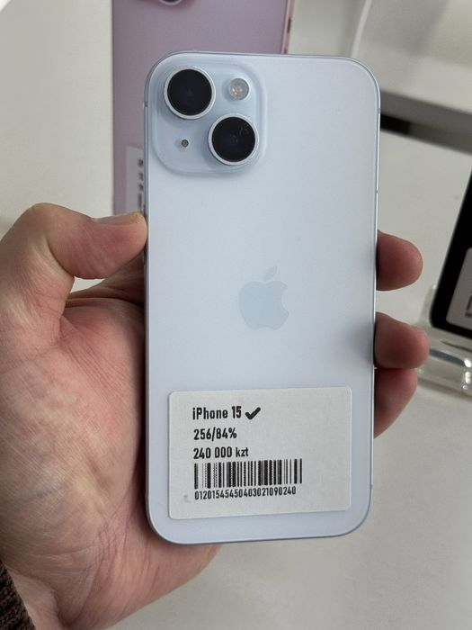 Айфон 15 256гб 84%
