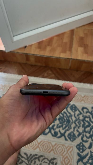 iphone 11 64gb.