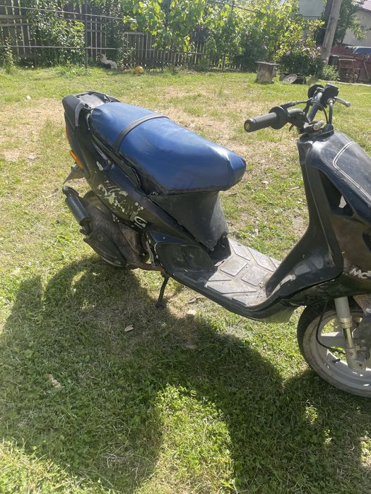 Scuter piaggio 2t ( citeste toata descriere )