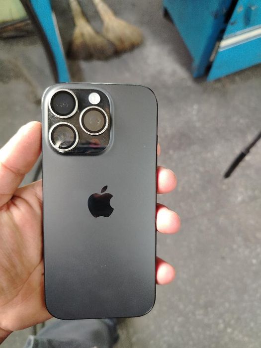 IPhone 16 pro идиал