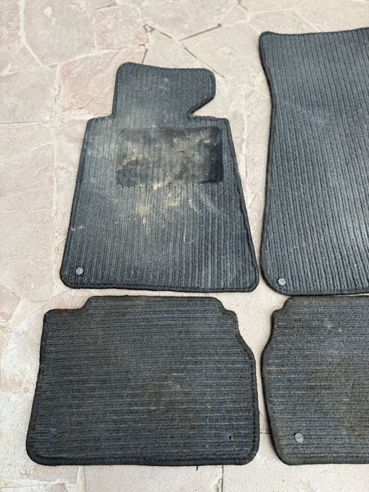Велюровые полики на BMW e34