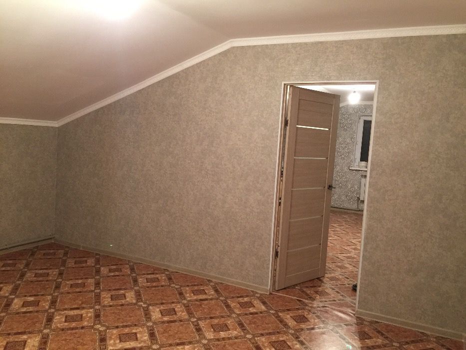 Продаются двухэтажный дом