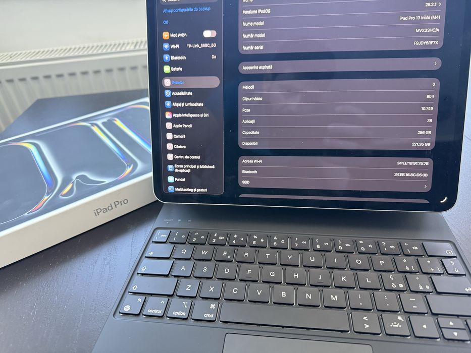 VÂND / SCHIMB Ipad pro 13 M4  256gb