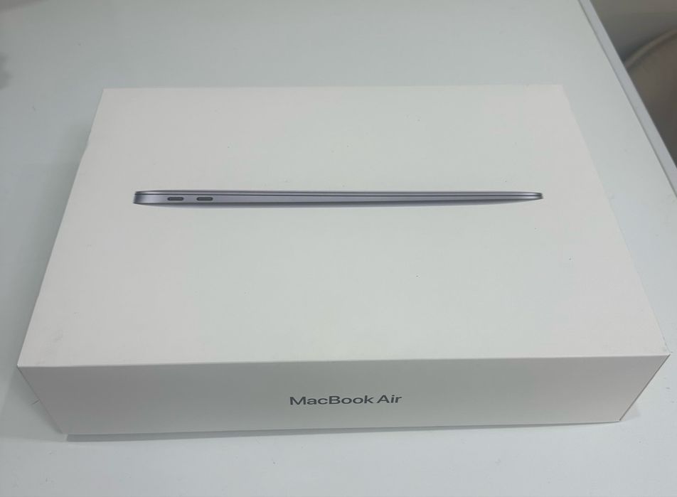 Продам Macbook air