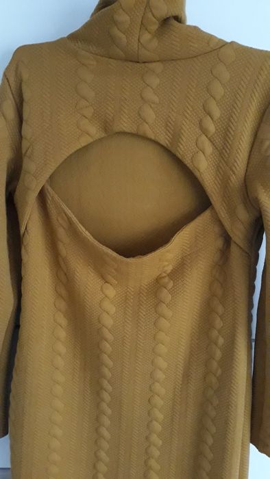 Дамска рокля  Negative горчица