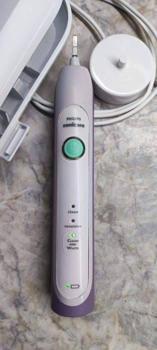 Електрическа четка за зъби Philips