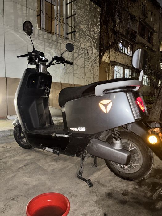 Электроскутер Yadea