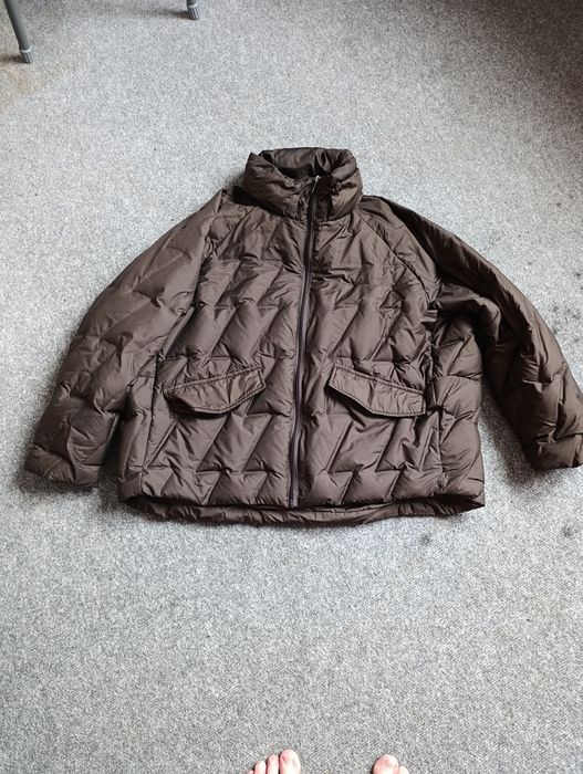 Новый пуховик и подарок