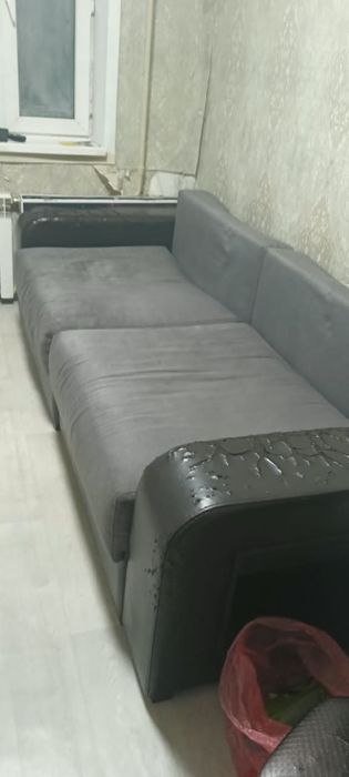 Продам диван , недорого