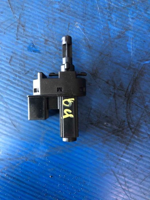 comutator ambreaj 2.0 d ford mondeo mk4 2009