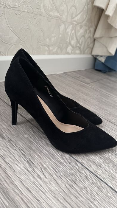 Продается туфли