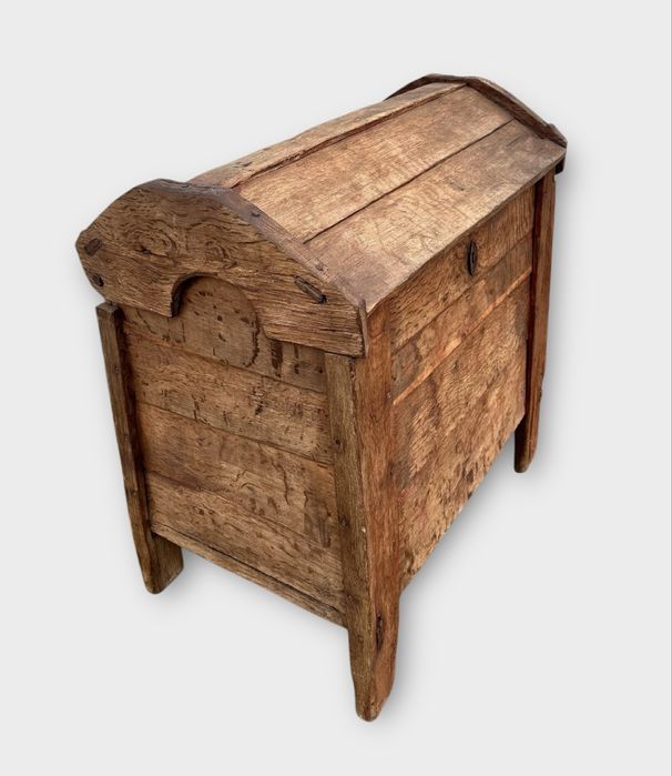 Lada zestre Saseasca din zona Bradeni