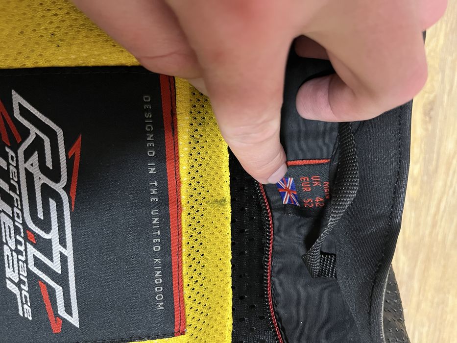 Мото екип 52 rst track tech