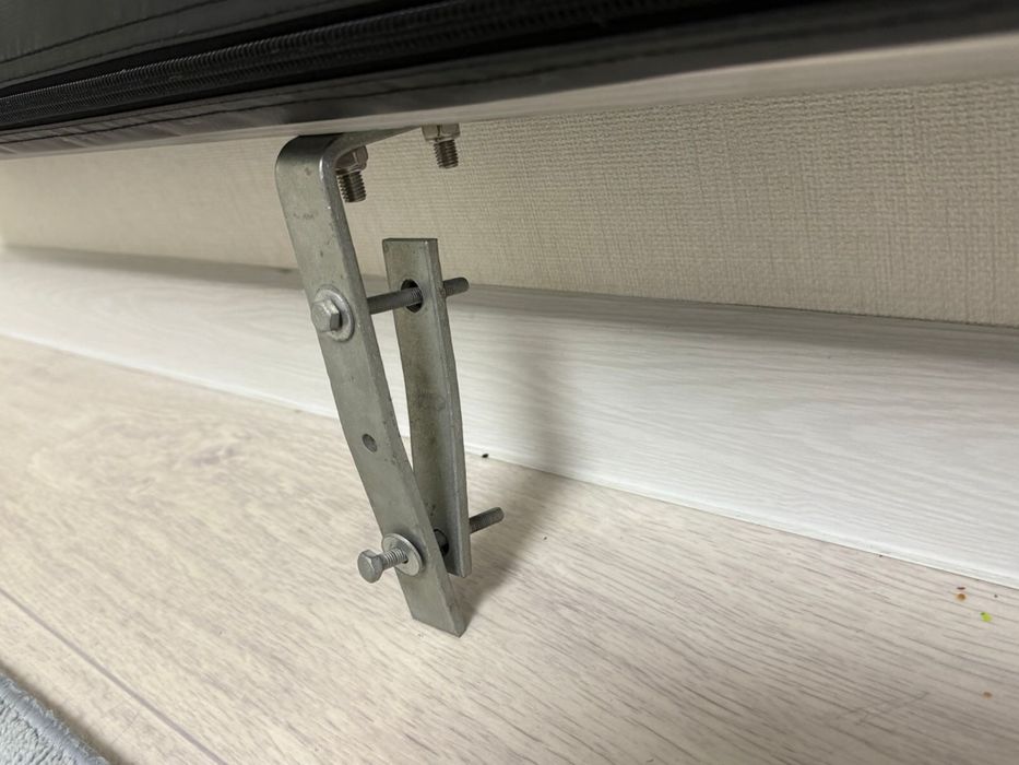 Продам маркизу почти новый