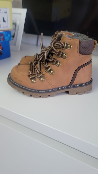 Продам обувь детская 26 размер