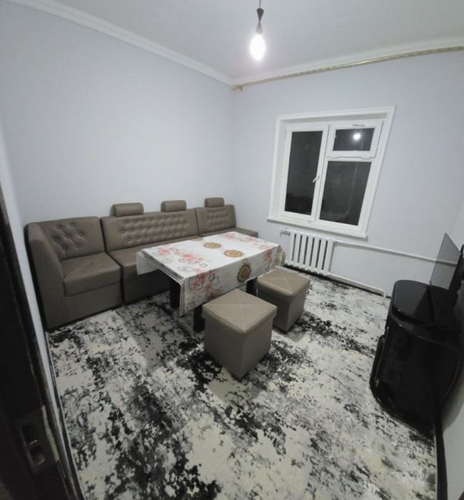 Yunusobod 17 kvartalda 4 xonali 
4/5/5 kvartira sotiladi