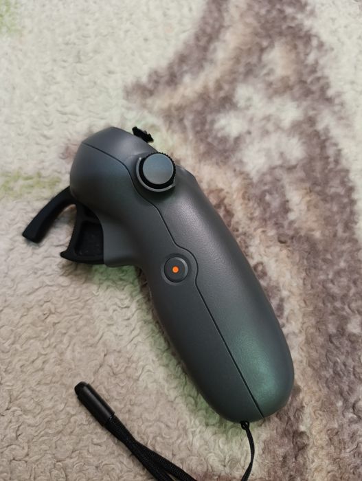 DJI  motion  controller 3