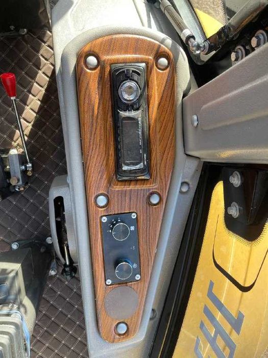 Экскаватор-Погрузчик 3в1 SHANMON 388