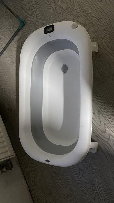 Ванночка для младенцев