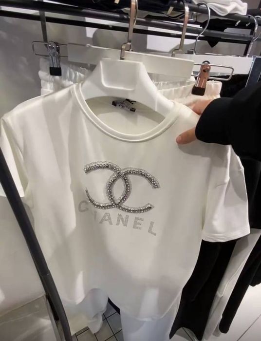 Compleu pentru damă