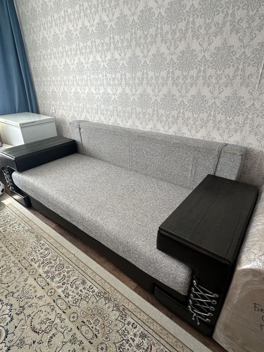 Продам диван в хорошем состоянии