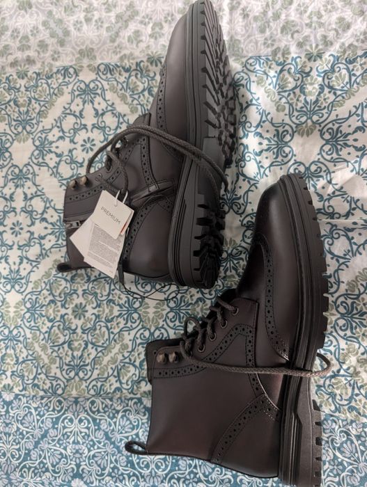 Ghete iarna Reserved 43 ,piele,  produs nou