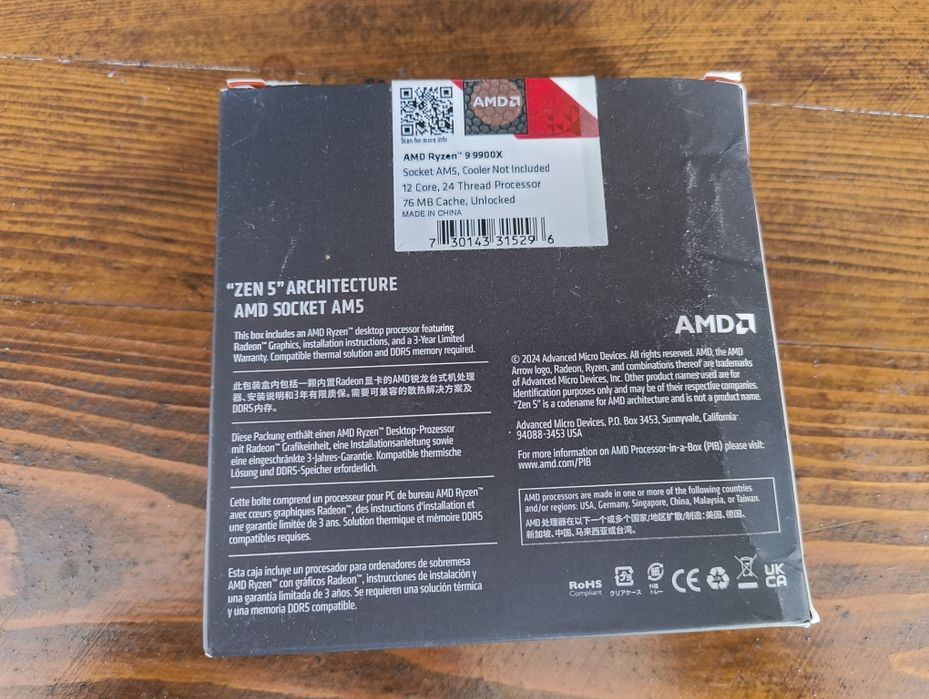 Procesor AMD Ryzen 9 9900X 12-Core 4.4GHz / 5.6 GHz