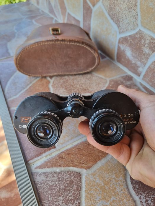 Binoclu impecabil.