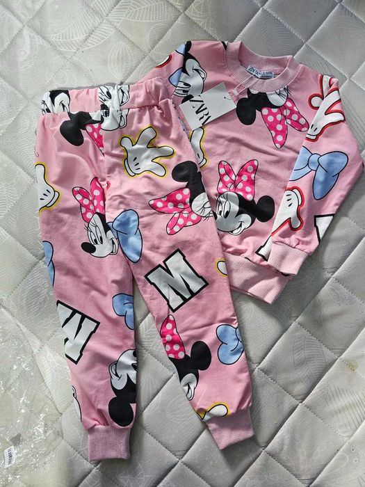 Двойки для девочек Производство Турция Бренд Zara Сезон Осень