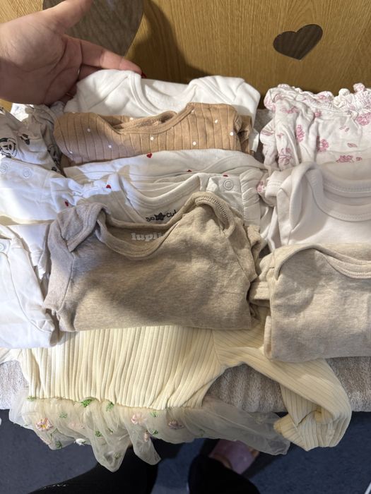 Lot 30 articole body si pantaloni fetite 3-6 luni
