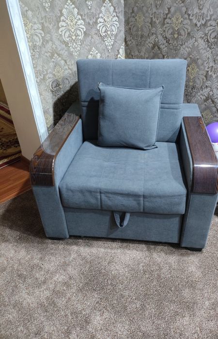 Кресло кровать с сундучком