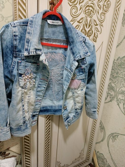 Qizaloqlar uchun kiyimlar