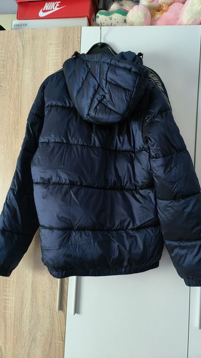 Яке Guess рсзмер XS