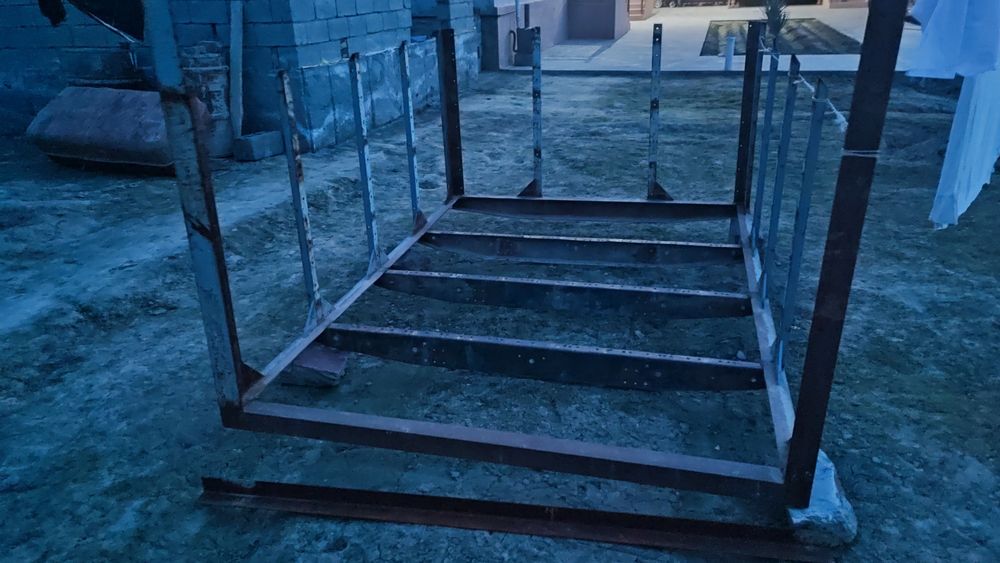 holati yaxshi mustaxkam