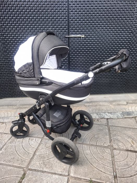 Бебешка количка 3 в 1 в цвят графит