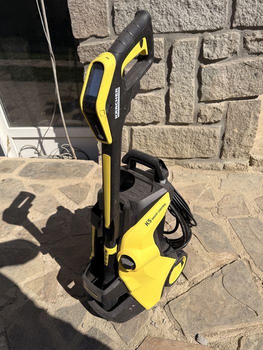 Aparat de spalat cu presiune Karcher K5 Smart Control
