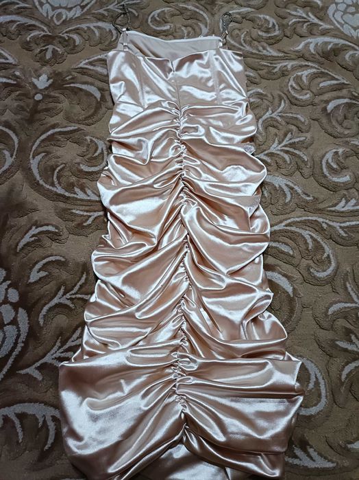 Vând rochie de seara eleganta