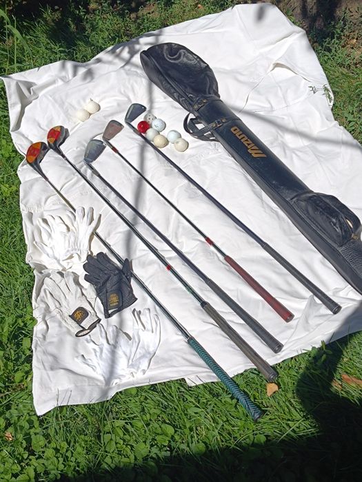 Набор клюшек для гольфа