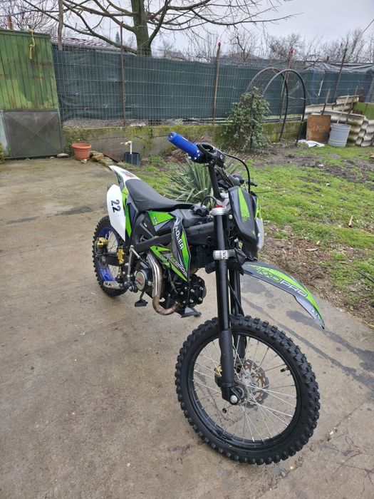 Vând cross kxd adler 140cc