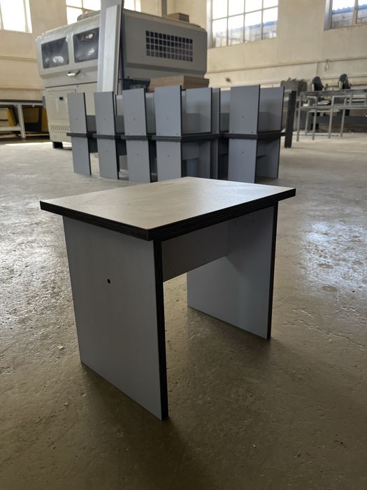 Стульчик (табурет) — прочный и удобный