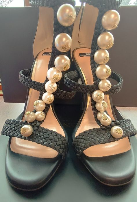 Нови сандали Elisabetta Franci