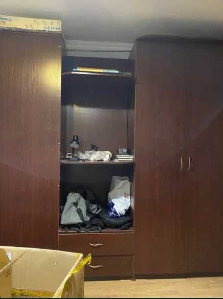 Продам большой шкаф