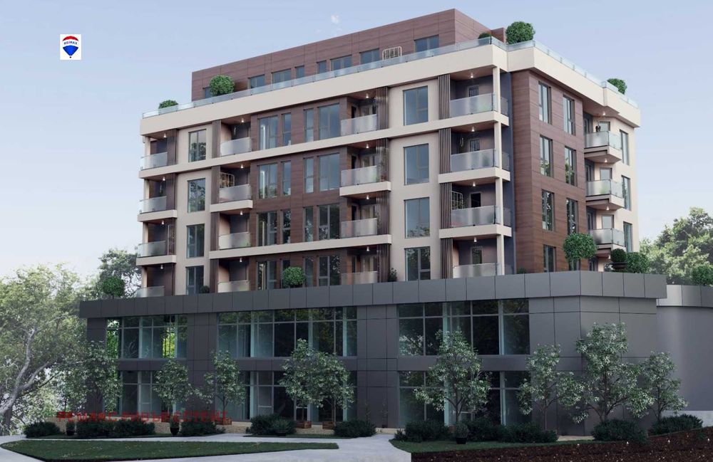 Продава се Тристаен апартамент в Русе, Централен южен район - 107 кв.м за 1149 €/кв.м - Снимка #2